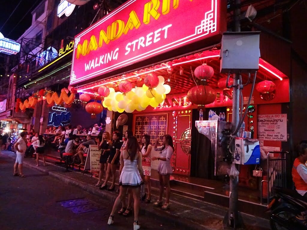 Секс-туризм по-русски,или путешествуем по Walking Street (часть1)